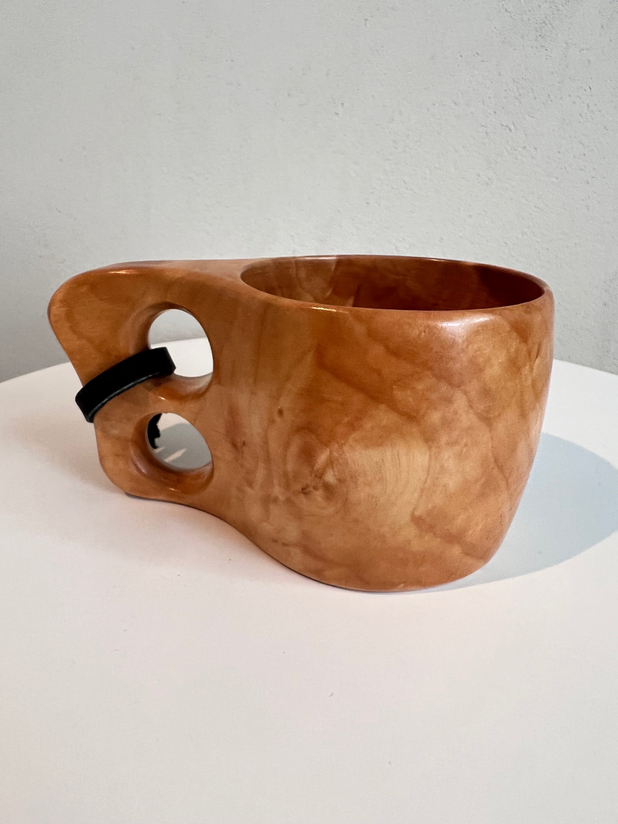 フィンランドの白樺のコブで作られた本物のククサ | 北欧をテーマに